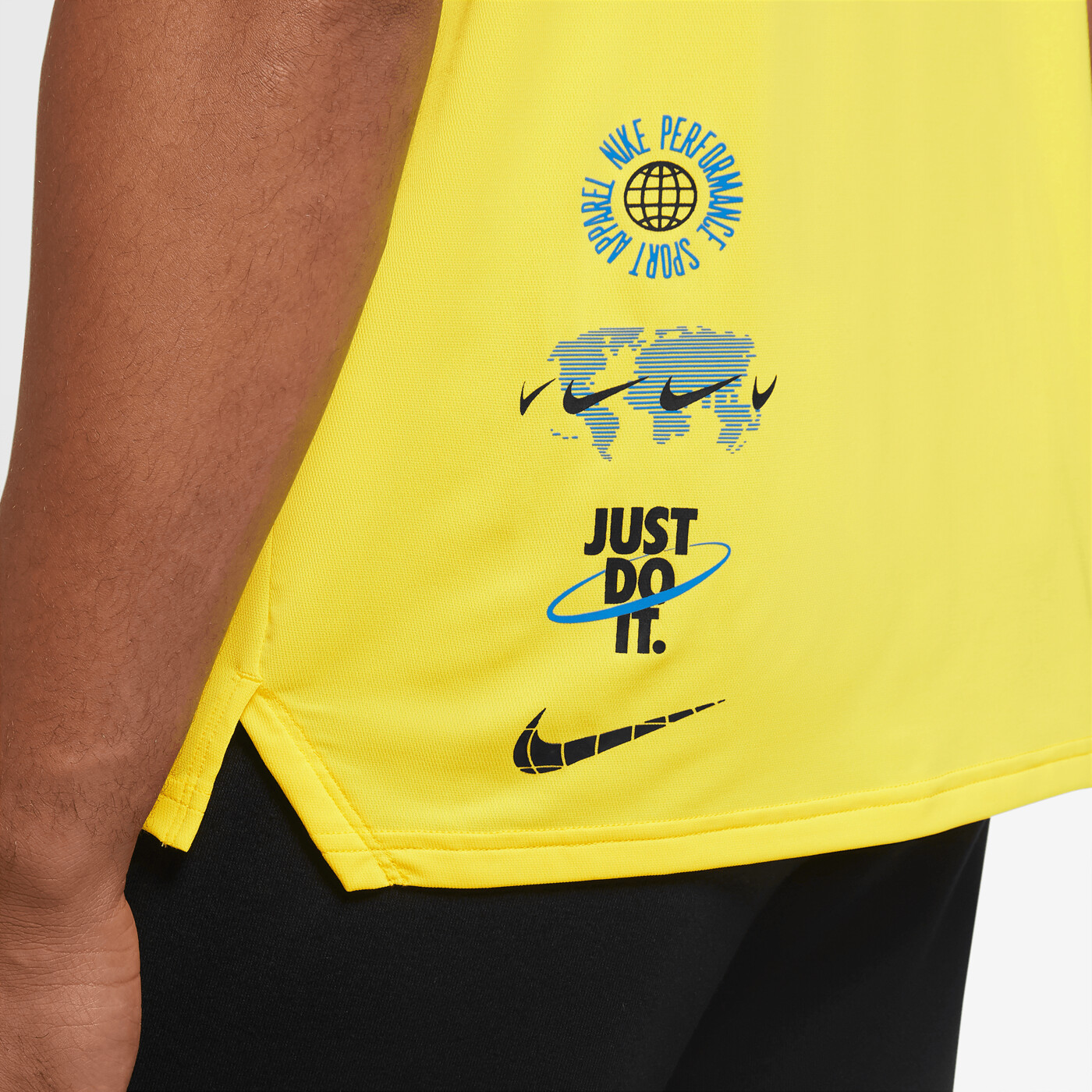 NIKE M NP DF HPR DRY TOP SS GFX 1 - Herren
